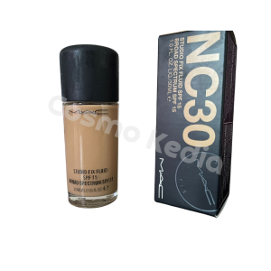 Best MAC NC 30 Foundation - MAC Studio Fix Fluid